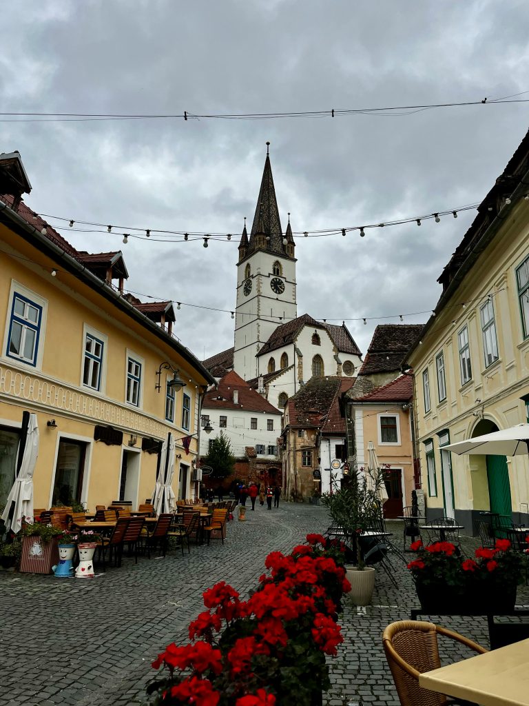 Piata mare din Sibiu - weekend cu copiii