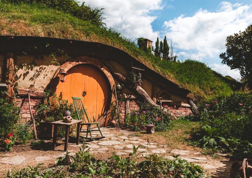caute hobbit